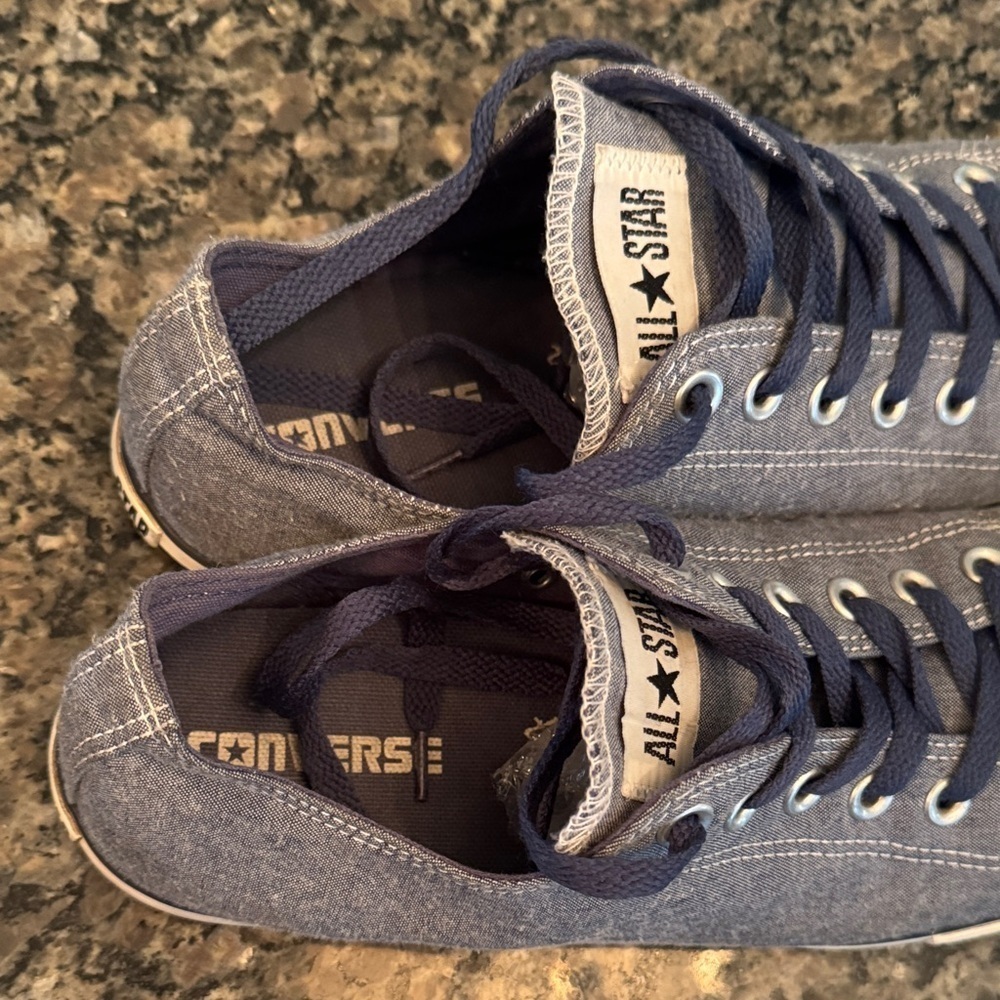 Converse all star denim Navy Canvas Sneakers EUC unisex M8 W10 - Picture 2 of 13